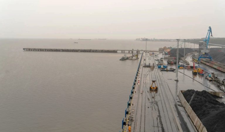 На Торговом терминале «Новотранс» введены в эксплуатацию четыре причала и осуществлен запуск первой очереди угольного комплекса